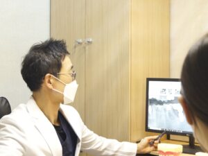 수암동치과 원장님 이미지